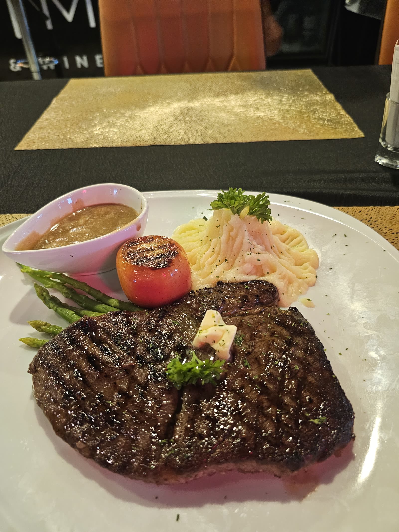 Primo Bistro — premium steak
